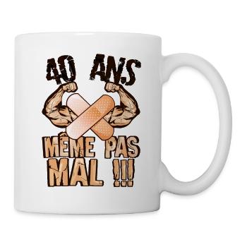 40 ans meme pas mal anniversaire bras muscle bicep - Mug blanc - blanc - Droite