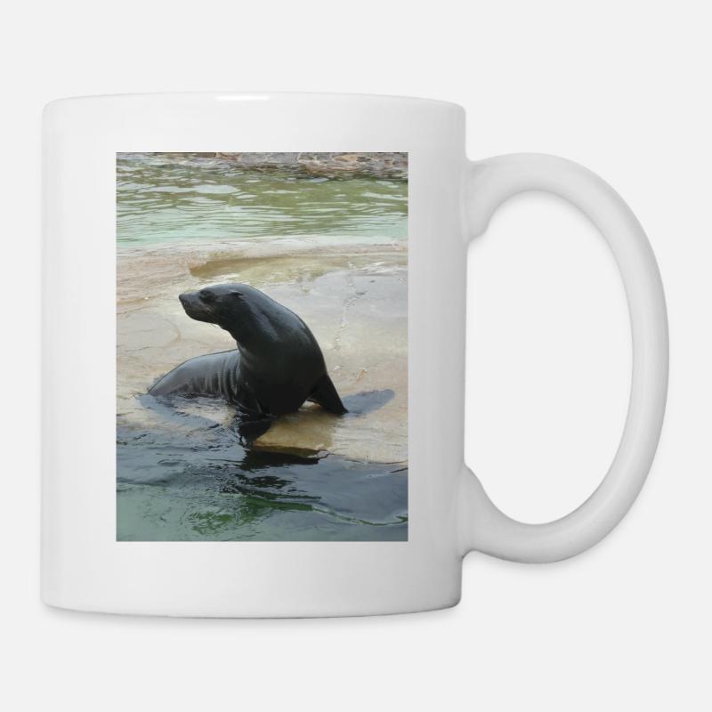 Sea Lion in a pool - Mug - white