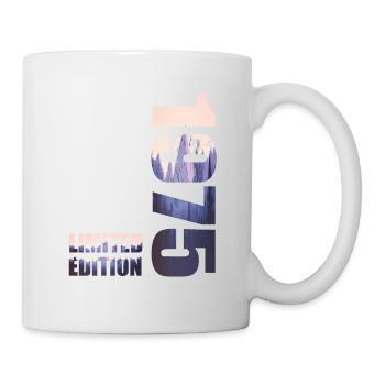 1975. Limited Edition T-Shirt Birthday Idea - Mug - white - Right