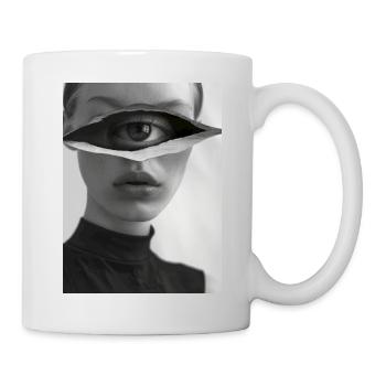 AP Portrait surréaliste 5 août 2024 - Mug blanc - blanc - Droite