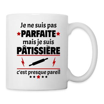 Pas parfaite mais pâtissière, fête des mères, noël - Mug blanc - blanc - Droite