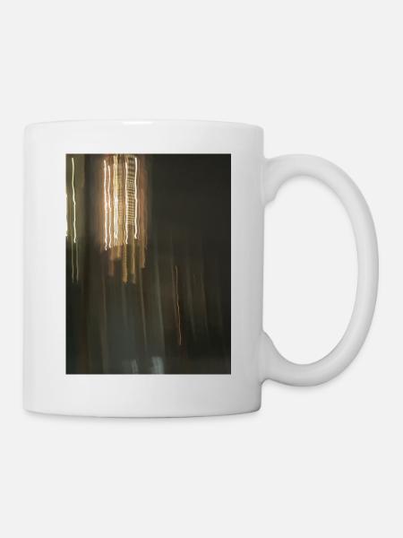 Abstrakte Lichtreflexe bei Nacht - Tasse - Weiß