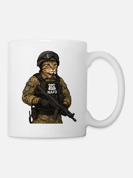 Ukraine-Katze mit NAFO-Patch - Tasse - Weiß
