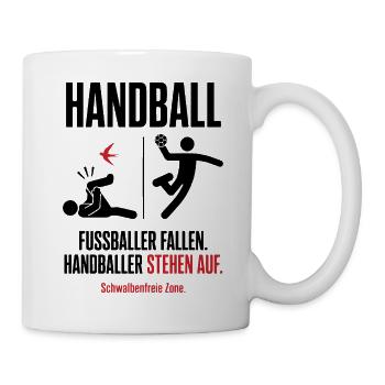 Fußballer fallen, Handballer stehen auf – Shirt - Tasse - Weiß - Rechts