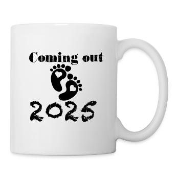 Bébé arrive en 2025, future maman en 2025, pieds de bébé - Mug blanc - blanc - Droite