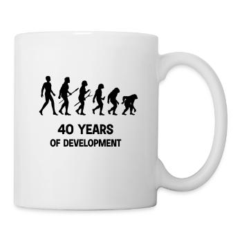 40 Years Of Development - Tasse - Weiß - Rechts