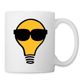 Nerd Birne Glühbirne Sonnenbrille - Tasse - Weiß - Rechts