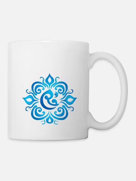 Minimalistisches Karma Meditations Om T-Shirt - Tasse - Weiß