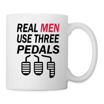 Real Men Three Pedals - Tasse - Weiß - Rechts