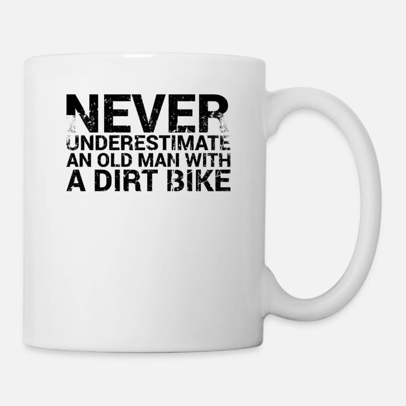 Unterschätze Niemals Einen Alten Mann Mit Einem - Tasse - Weiß