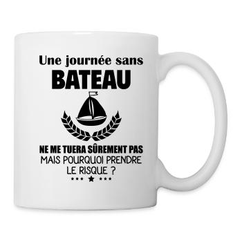 Une journée sans bateau, capitaine, noël - Mug blanc - blanc - Droite