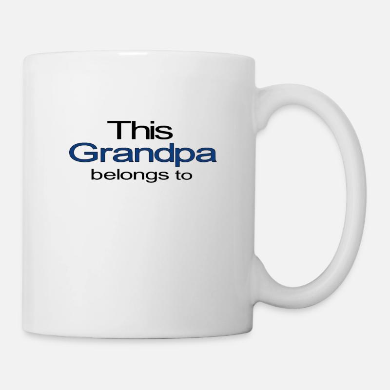 Ce grand-père appartient à - Mug blanc - blanc