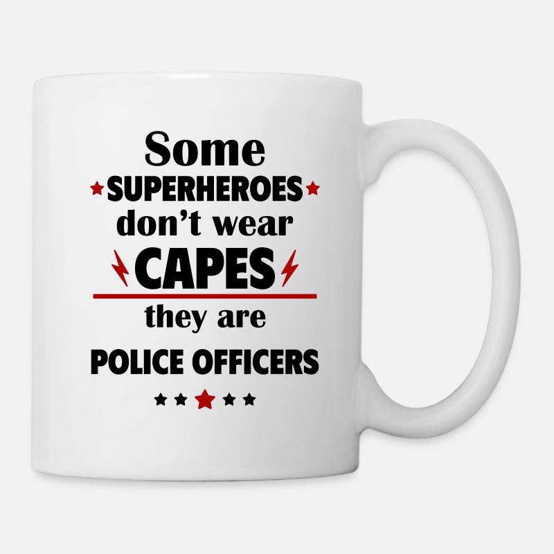Certains héros ne portent pas de capes, les policiers - Mug blanc - blanc