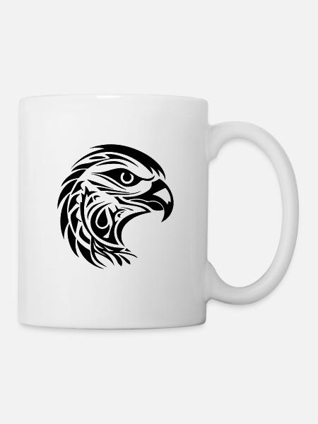 Beau portrait d’aigle dans le style tatouage - Mug blanc - blanc