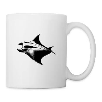 Riesiger eleganter Mantarochen im Unterwasser Flug - Tasse - Weiß - Rechts