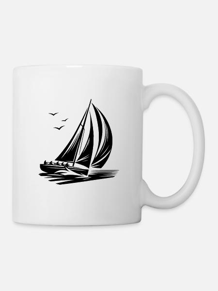 Schnelles Regatta Segelboot bei Wellengang - Tasse - Weiß