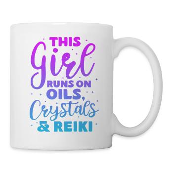 this girl runs on oils crystals and reiki Design - Tasse - Weiß - Rechts