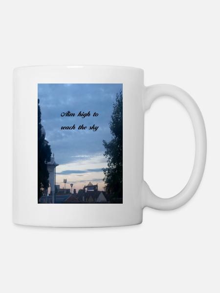 Aim high to reach the sky - Mug - white