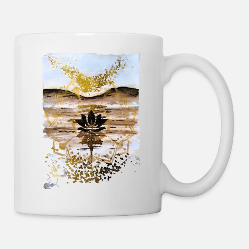 Lotus d’or sur le crépuscule du désert - Mug blanc - blanc