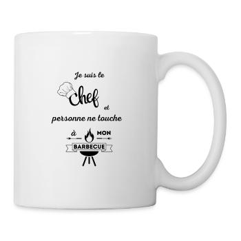 Je suis le chef personne ne touche à mon barbecue - Mug blanc - blanc - Droite