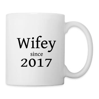 Wifey since 2017 für den Partner - Tasse - Weiß - Rechts