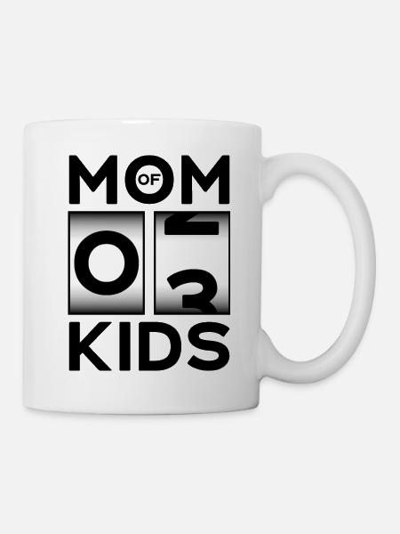 MOM OF 3 KIDS MAMA DRITTES KIND - Tasse - Weiß
