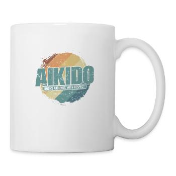 begins and ends with Respect Aikido Training - Tasse - Weiß - Rechts