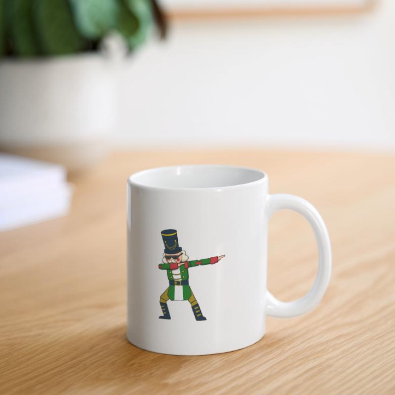 Pull de Noël Dabbing Nutcracker Figure Mug blanc