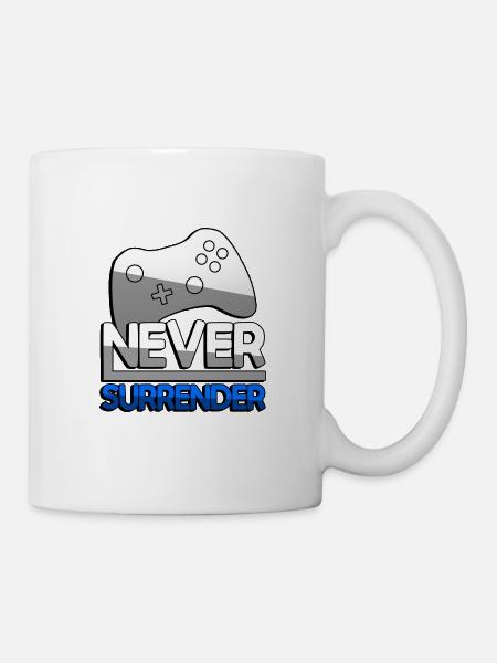 NEVER SURRENDER (Blau) + Controller - Gaming - Tasse - Weiß