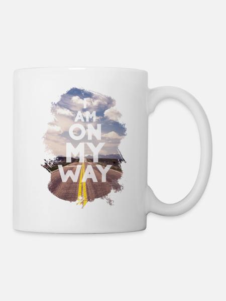 i am on my way - Tasse - Weiß