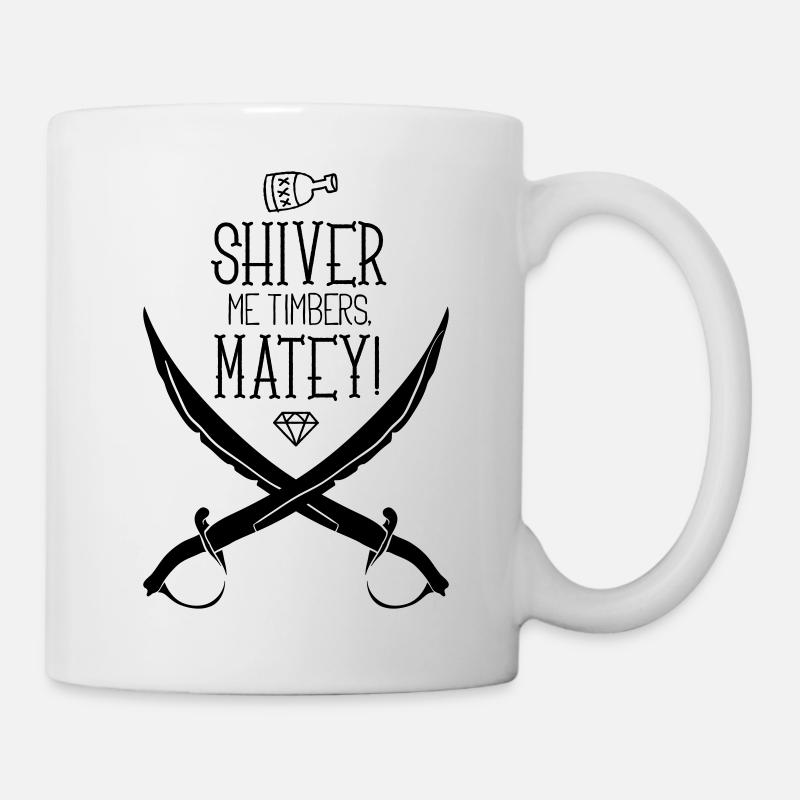 Illustration mit Schwertern im Piratenmotiv - Tasse - Weiß