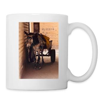 Esel mit einem Wagen im Dunkeln - Tasse - Weiß - Rechts