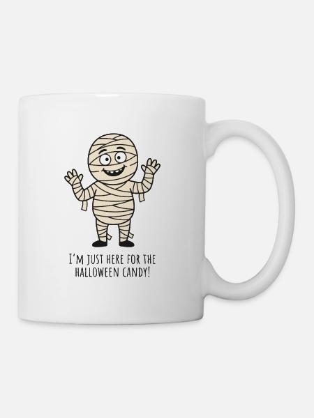 Hier für die Halloween-Süßigkeiten-Mumie – Lustiges Kind - Tasse - Weiß