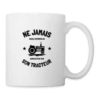 Jamais sous-estimer agriculteur sur son tracteur - Mug blanc - blanc - Droite
