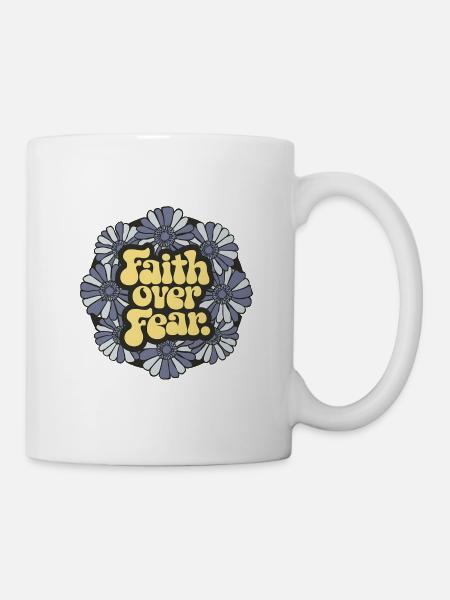 Faith over Fear Blaues Blumen Design - Tasse - Weiß