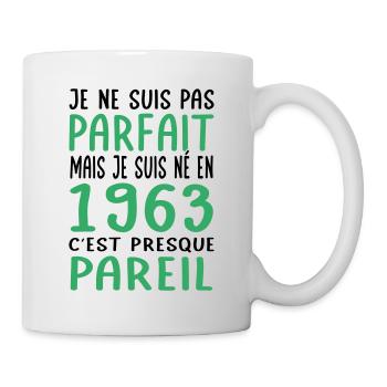 Anniversaire 60 ans - Pas parfait mais né en 1963 - Mug blanc - blanc - Droite