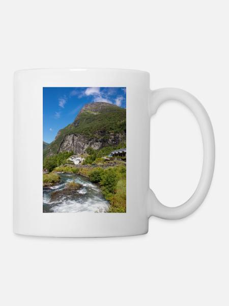 Vue panoramique de Geiranger depuis Storseterfossen - Mug blanc - blanc