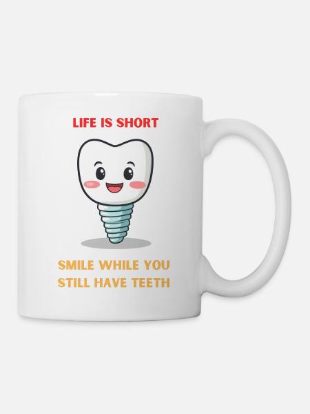 La vie est courte sourire alors que vous avez encore des dents - Mug blanc - blanc