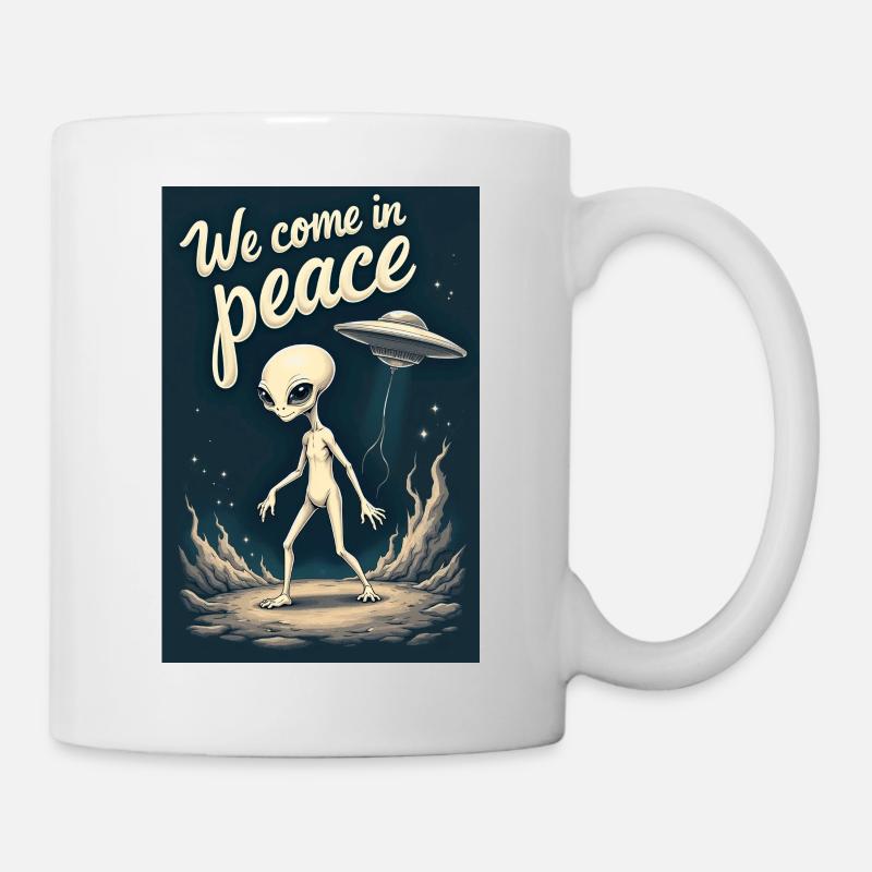 Un gentil petit extraterrestre sort de son OVNI - Mug blanc - blanc