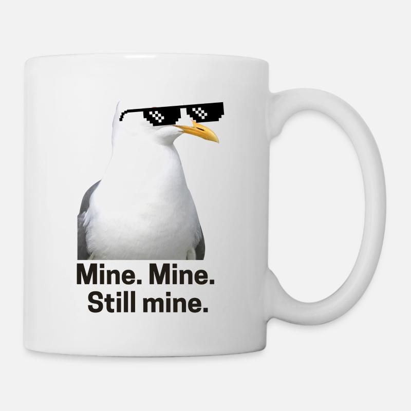Pixelated seagull with Sunglasses Design - Mug - white