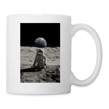 Lunar Explorer: Earthrise Above Moon - Mug - white - Right