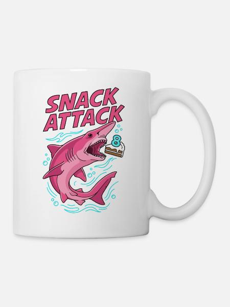 Snack Attack 8. Geburtstag Hai - Tasse - Weiß