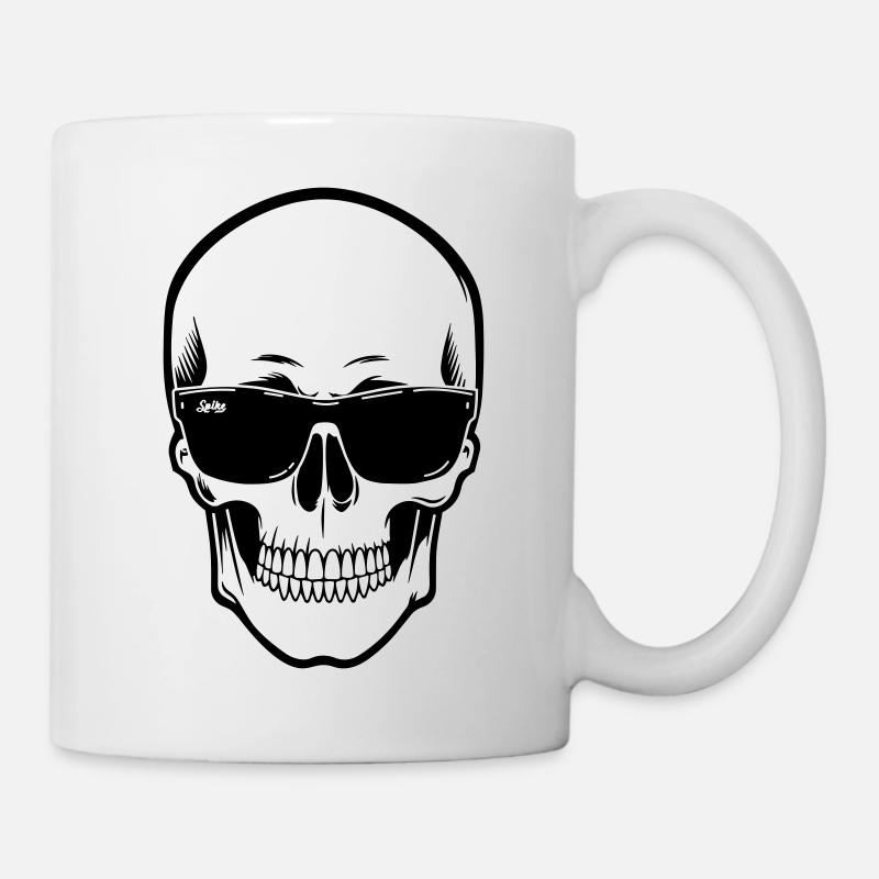 Skelett mit Sonnenbrille in Schwarzweiß - Tasse - Weiß