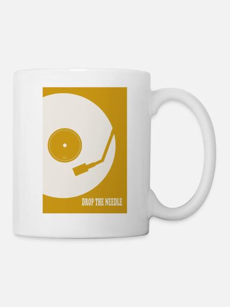 Drop The Needle Turntable Poster - Tasse - Weiß