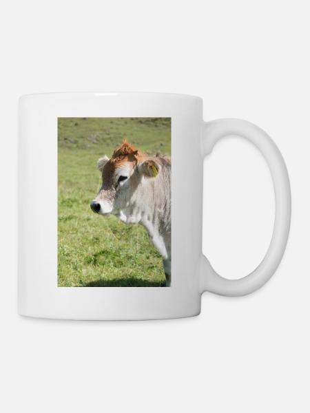 Cow in sunny pasture green - Mug - white