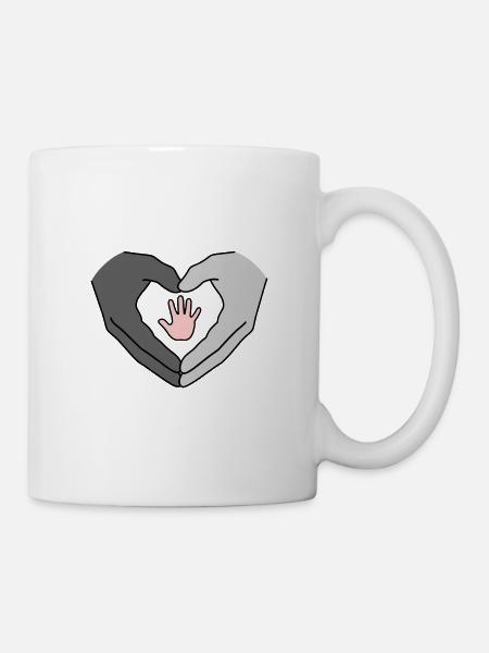 Hände formen Herz – Familienliebe - Tasse - Weiß