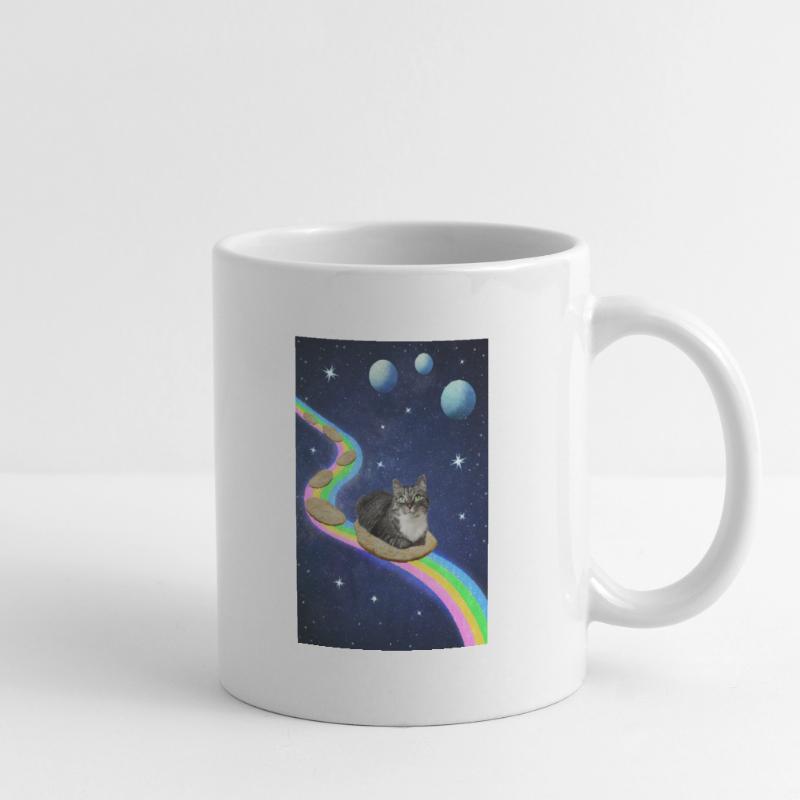 Chat mignon dans l’espace Mug blanc