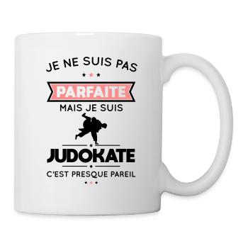 Je ne suis pas parfaite mais je suis judokate - Mug blanc - blanc - Droite
