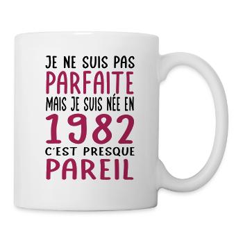 Anniversaire 40 ans - Pas parfaite née en 1982 - Mug blanc - blanc - Droite