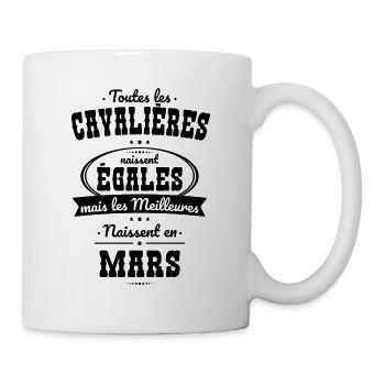 Cavalières égales meilleures naissent en Mars - Mug blanc - blanc - Droite